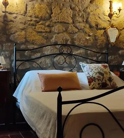 Apartment La Chascona Di Casa Di Tufo Nel Borgo