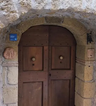 La Chascona Di Casa Di Tufo Nel Borgo Apartment Farnese