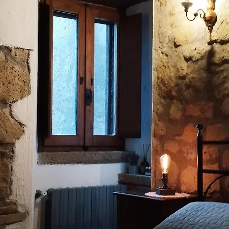 Apartment La Chascona Di Casa Di Tufo Nel Borgo