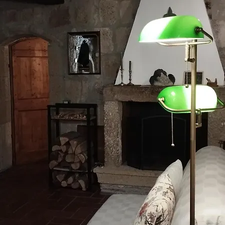 Apartment La Chascona Di Casa Di Tufo Nel Borgo Farnese