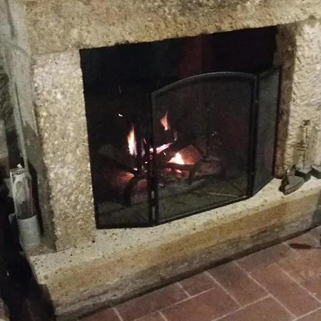 La Chascona Di Casa Di Tufo Nel Borgo *